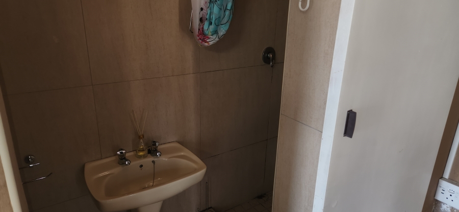3 Bedroom Property for Sale in Dana Bay Western Cape